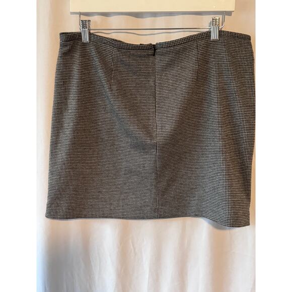 Willi Smith Gray Houndstooth Mini Skirt - 12 - Picture 2 of 8